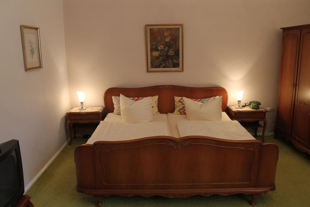 Hotel Pension Columbus Am Kurfurstendamm Berlin Room photo