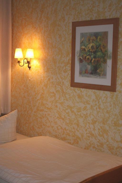 Hotel Pension Columbus Am Kurfurstendamm Berlin Room photo