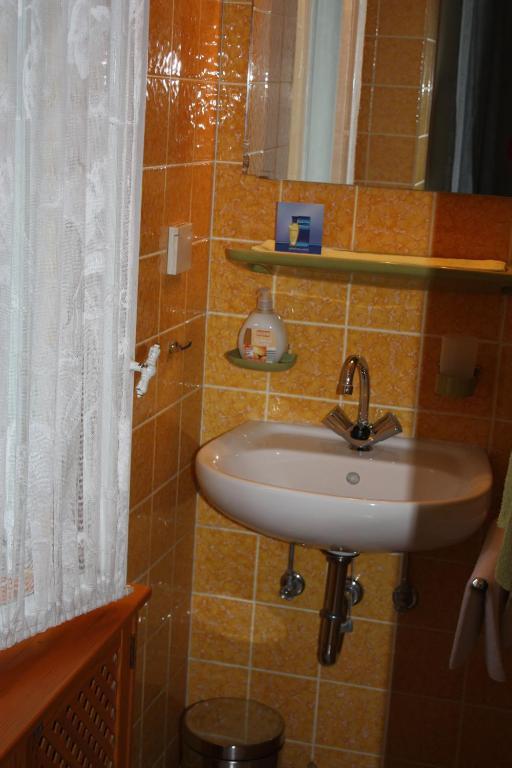 Hotel Pension Columbus Am Kurfurstendamm Berlin Room photo